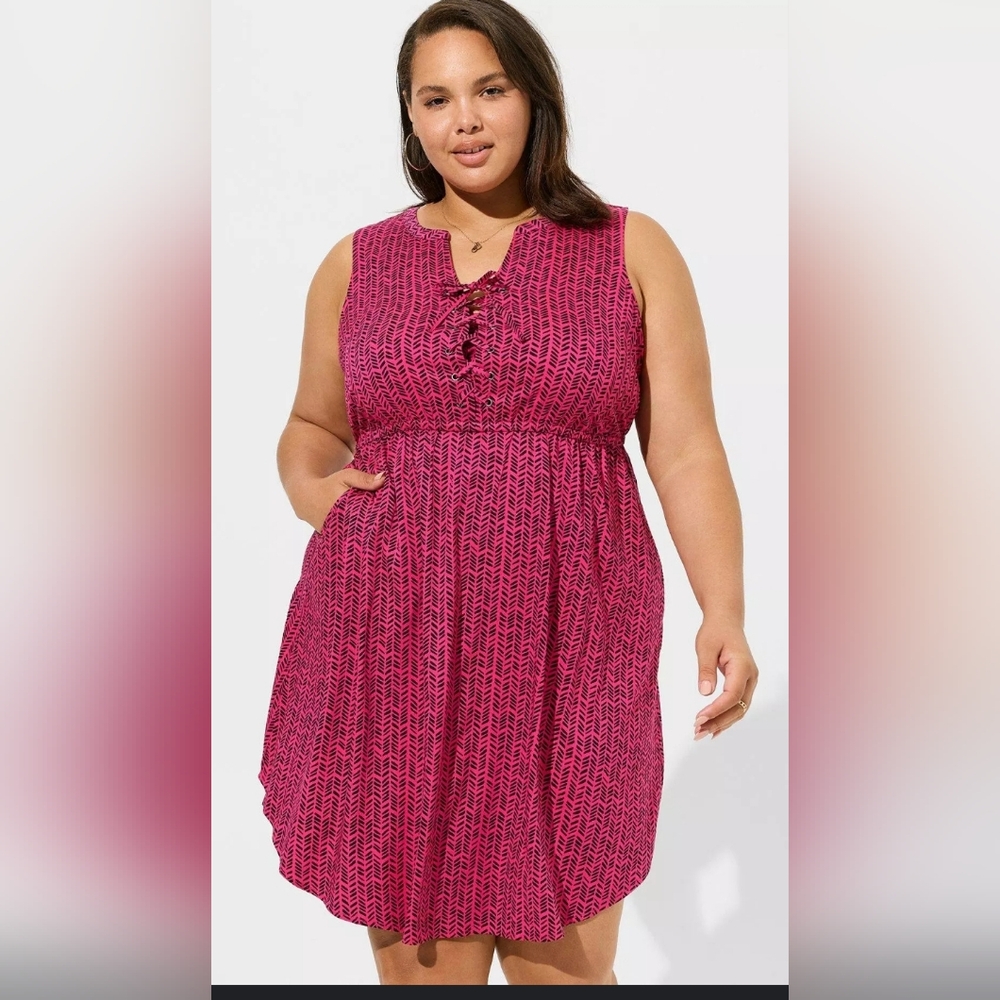 Torrid Pink and Black Chevron Dress - Picture 3 of 3